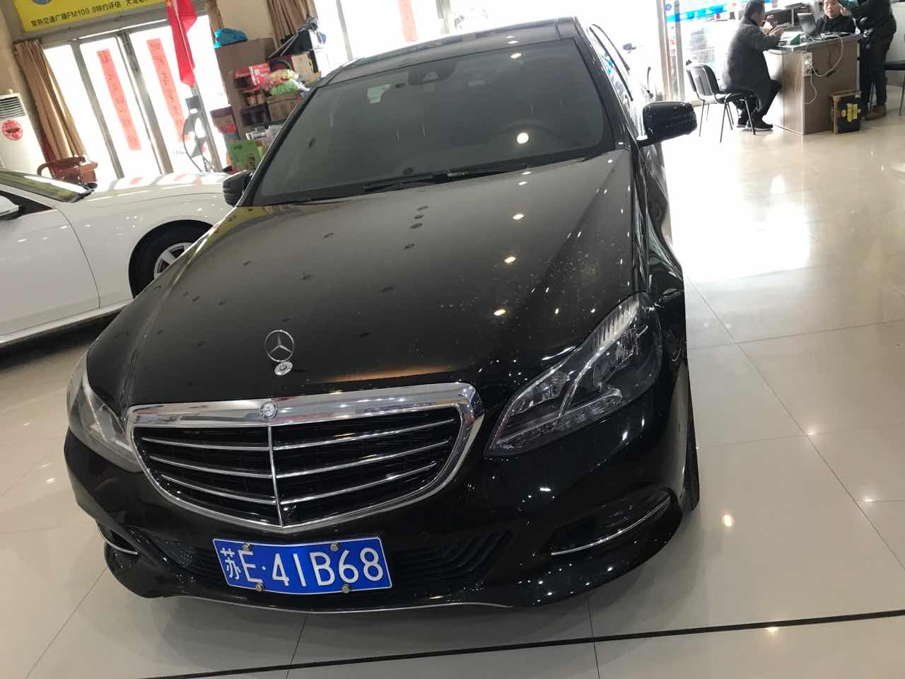2015款奔驰e320l,2015款奔驰e300l 奔驰2015款 奔驰e级 e320l 豪华型 4matic (已售)