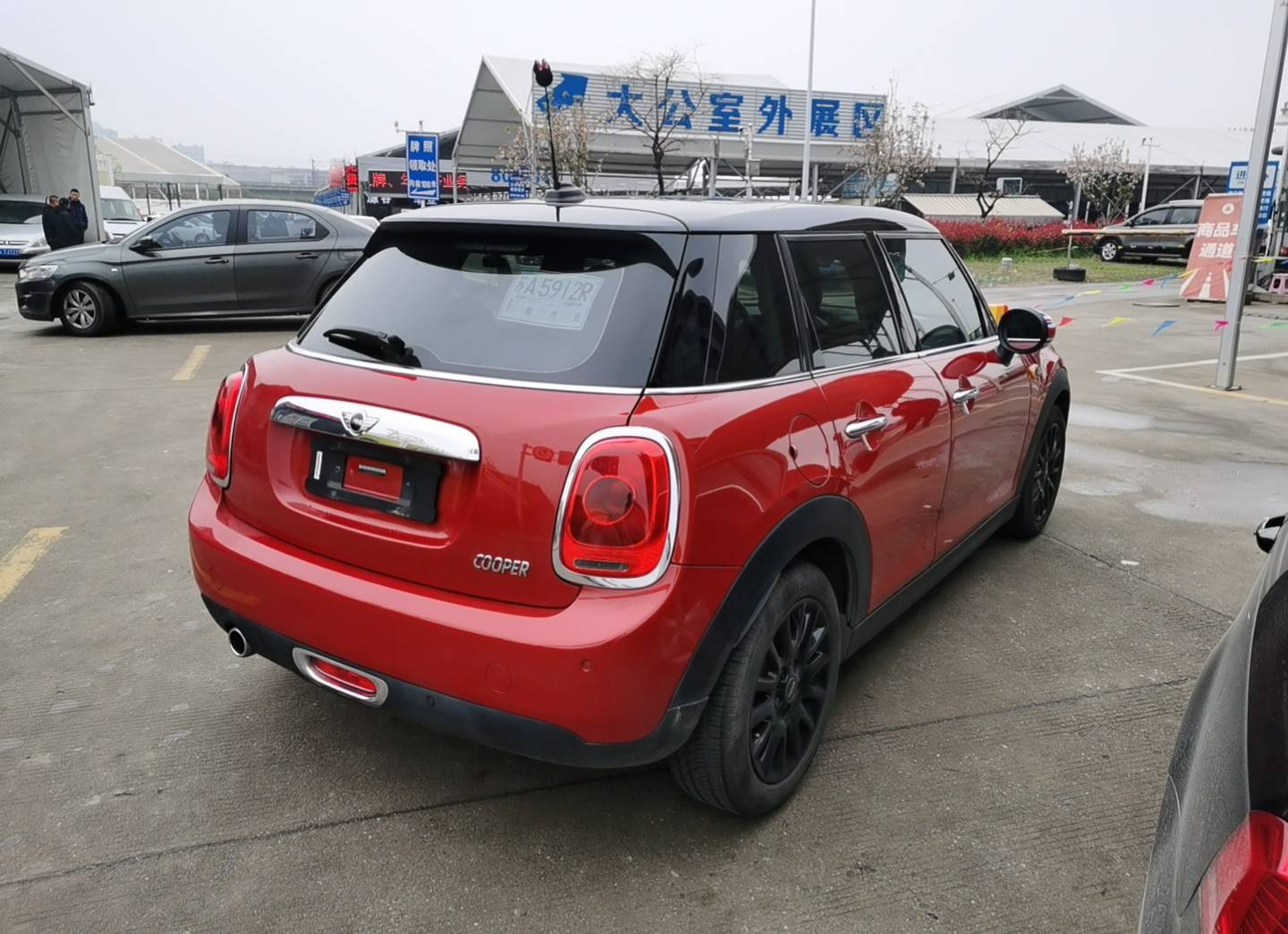 mini 2017款 mini(进口) 1.5t cooper 冰蓝色限量版 五门版 (已售)