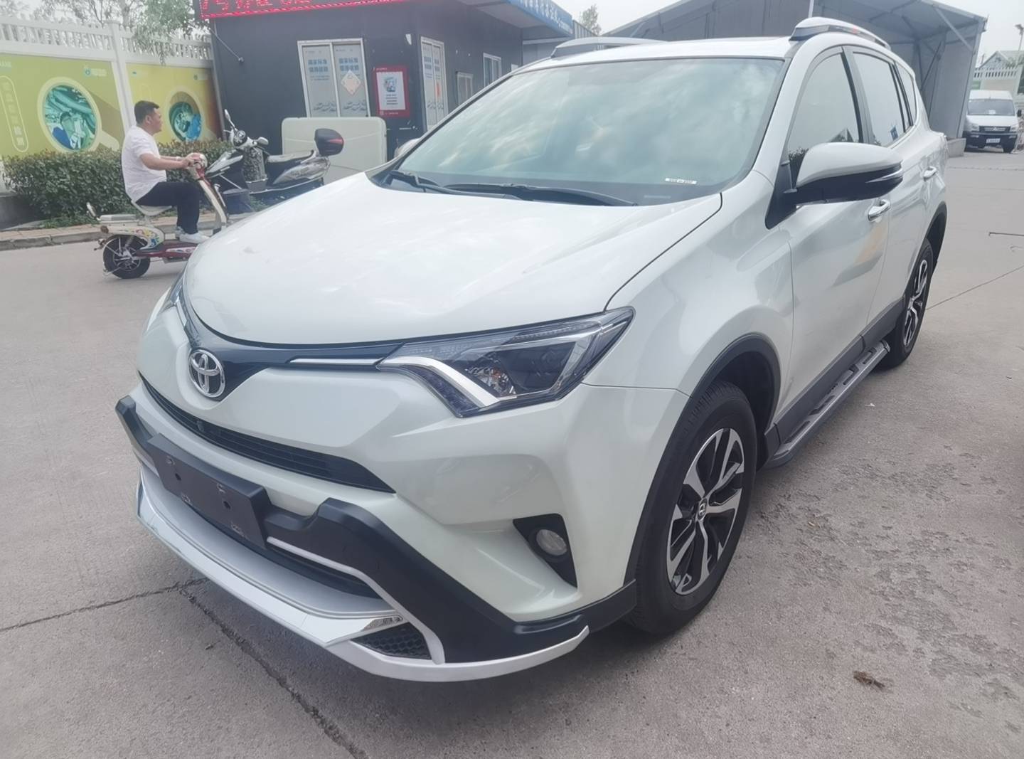 丰田2019款 rav4荣放 2.0l cvt两驱舒适版 国vi (复检)