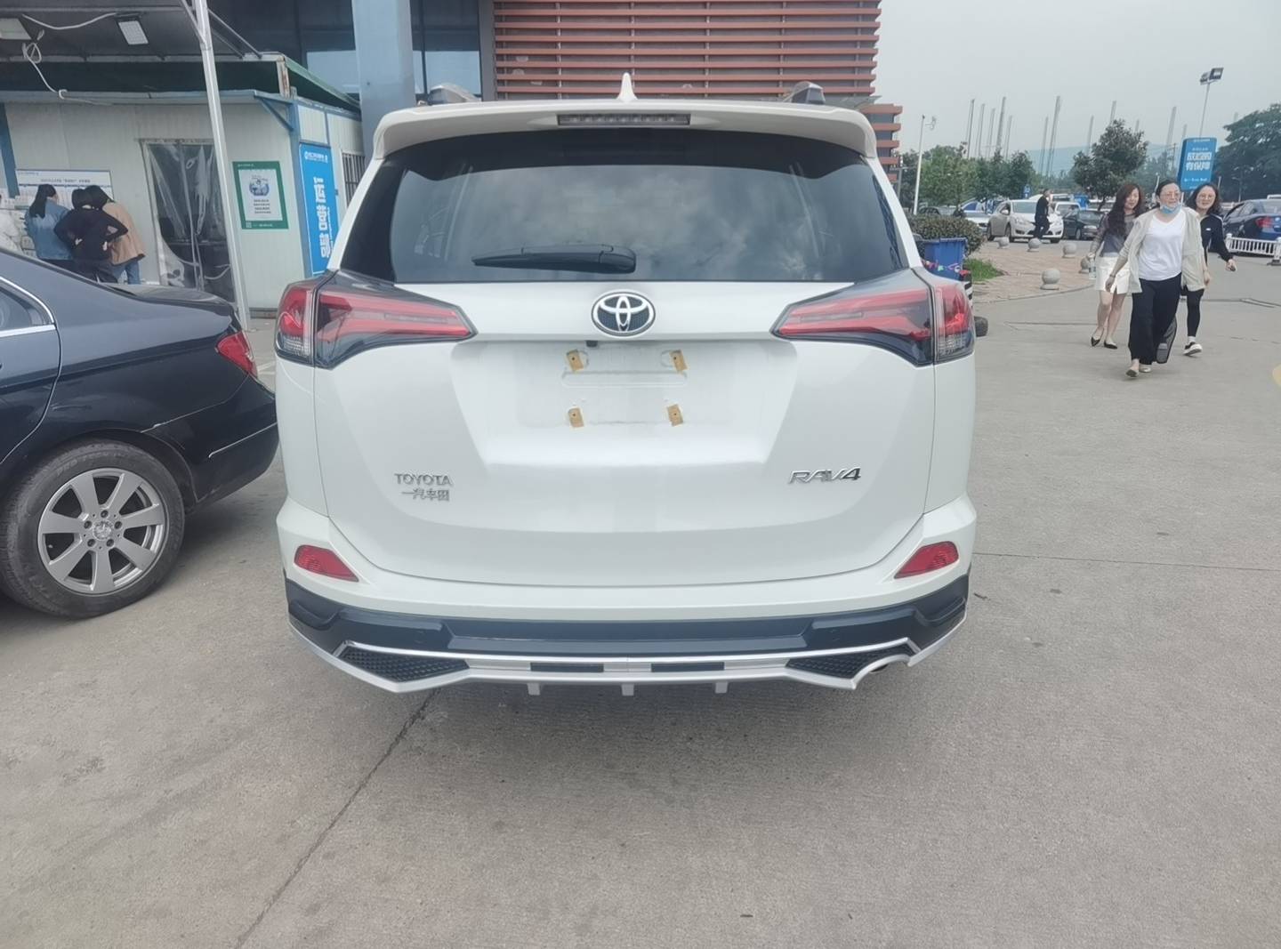 丰田2019款 rav4荣放 2.0l cvt两驱舒适版 国vi (复检)