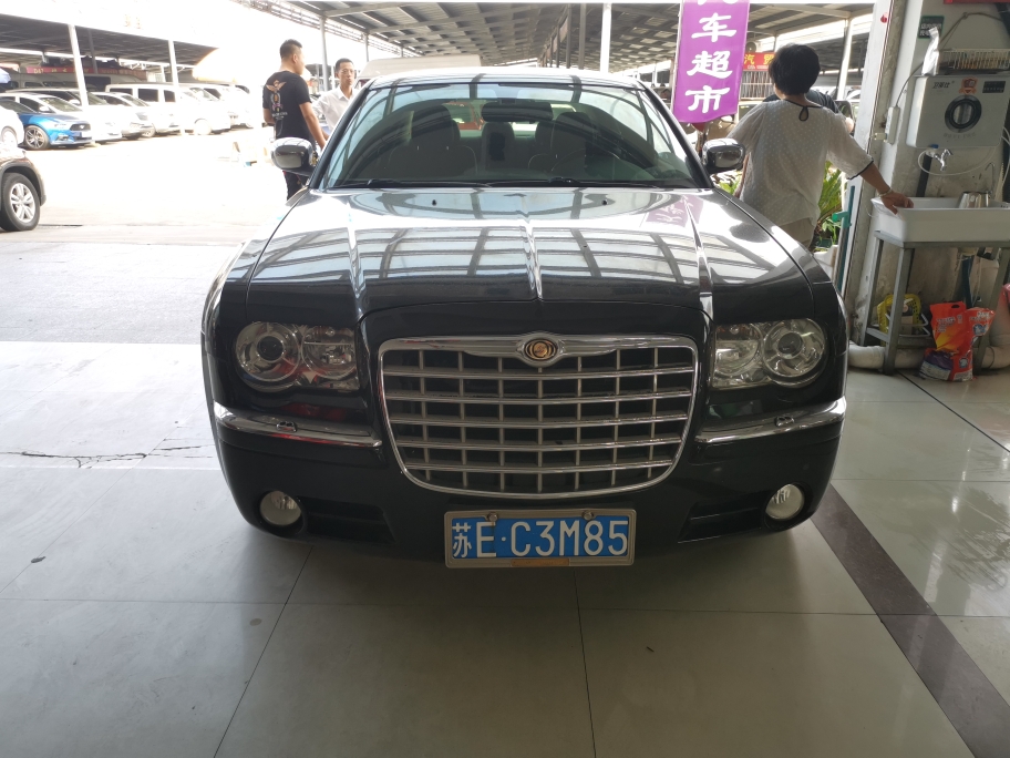 苏州二手车 克莱斯勒07款克莱斯勒300c 3 5l 豪华领航版