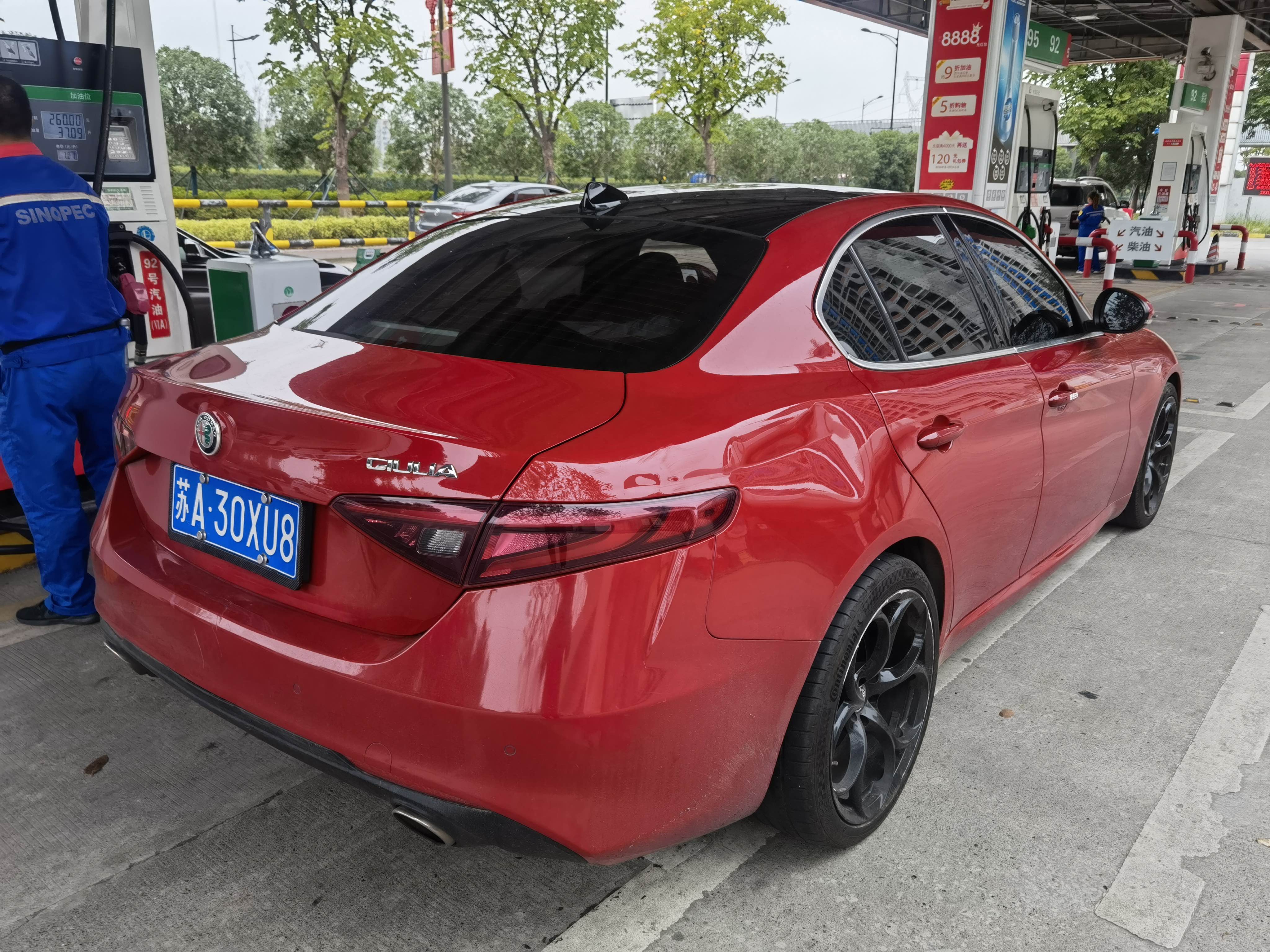 阿尔法罗密欧2017款giulia进口20t280hp豪华版