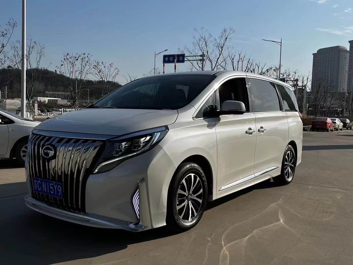 2021款 传祺m8 领秀系列 390t 尊享版 低首付 零压力 大公二手车交易