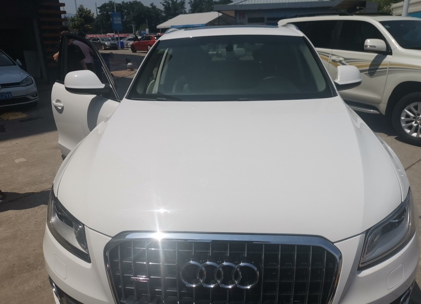 奥迪13款奥迪q5 40 Tfsi 进取型 奥迪二手车 奥迪q5二手车 南京二手车交易市场