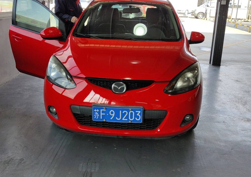 马自达2010款马自达2两厢炫动款1 3l 自动标准型 马自达二手车 马自达2二手车 南通二手车交易市场
